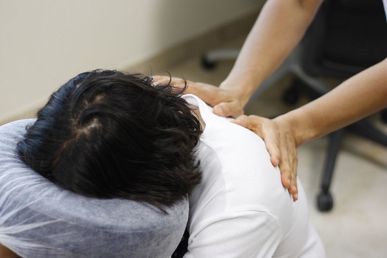 Co je masáž křesla? 5 užitečných výhod pro naše tělo