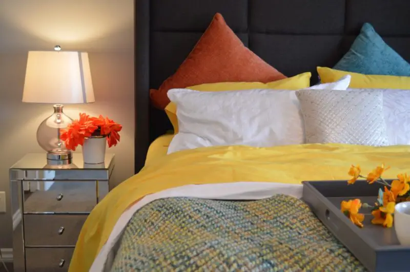 Jak používat čelo postele s nastavitelnou postelí? 7 jednoduchých kroků!