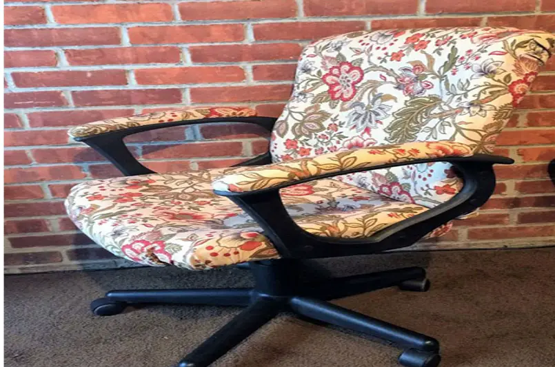 The Ultimate Guide on How to Reupholster a Swivel Office Chair