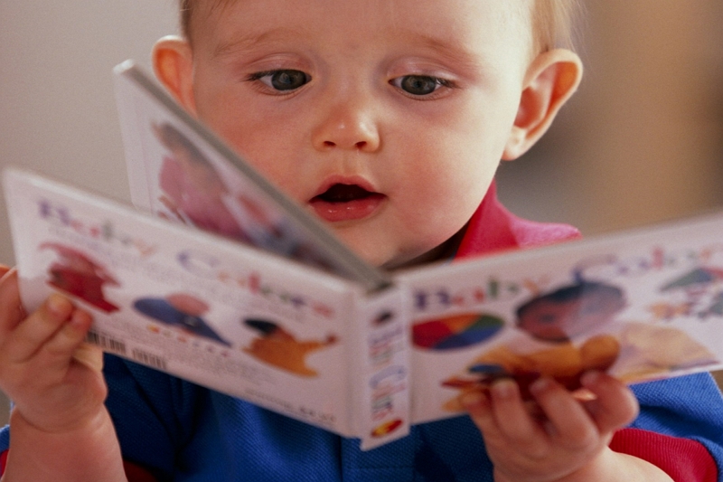 Co by mělo být v knize paměti pro miminko? Nápady