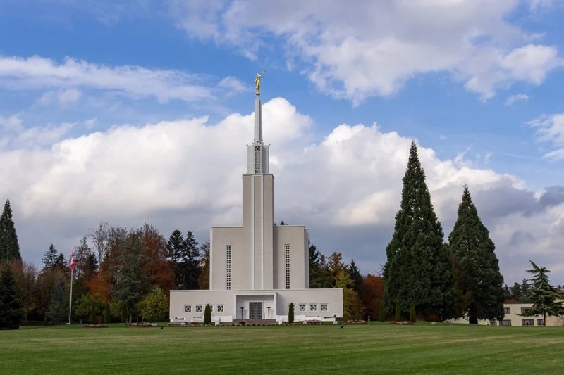 Co si obléct na mormonskou svatbu: co dělat a co nedělat