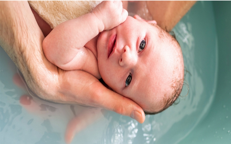 Jak často mám dávat své dítě koupat? Průvodce