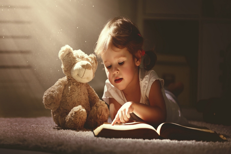 Kdy může dítě poslouchat knihu? Průvodce
