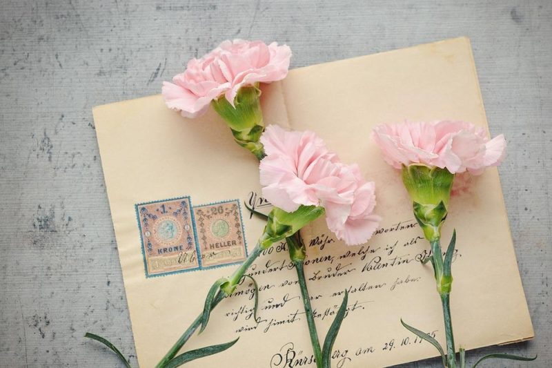 Jak vyrobit papírové květiny na svatbu