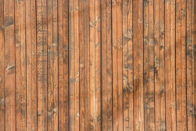 Kolik opravit vodou poškozené dřevěné podlahy & 6 DIY kroků